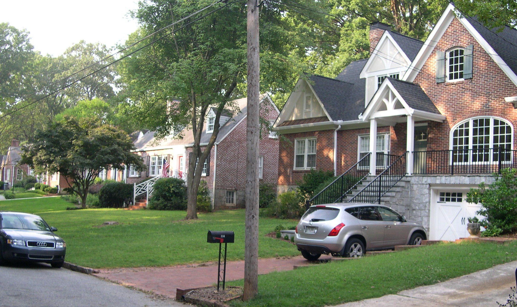 Walkable neighborhood homes in DeKalb County near Atlanta