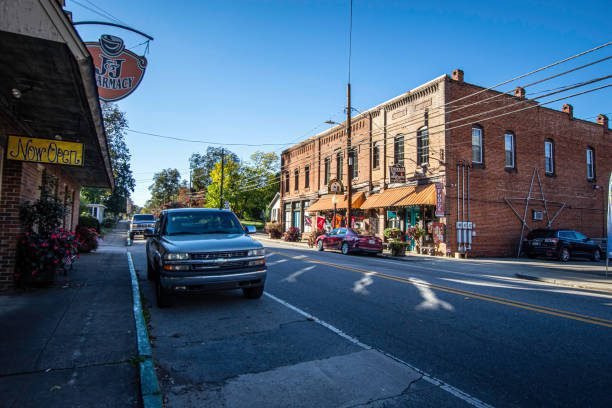Cherokee County neighborhoods with top-rated schools and family amenities in Georgia